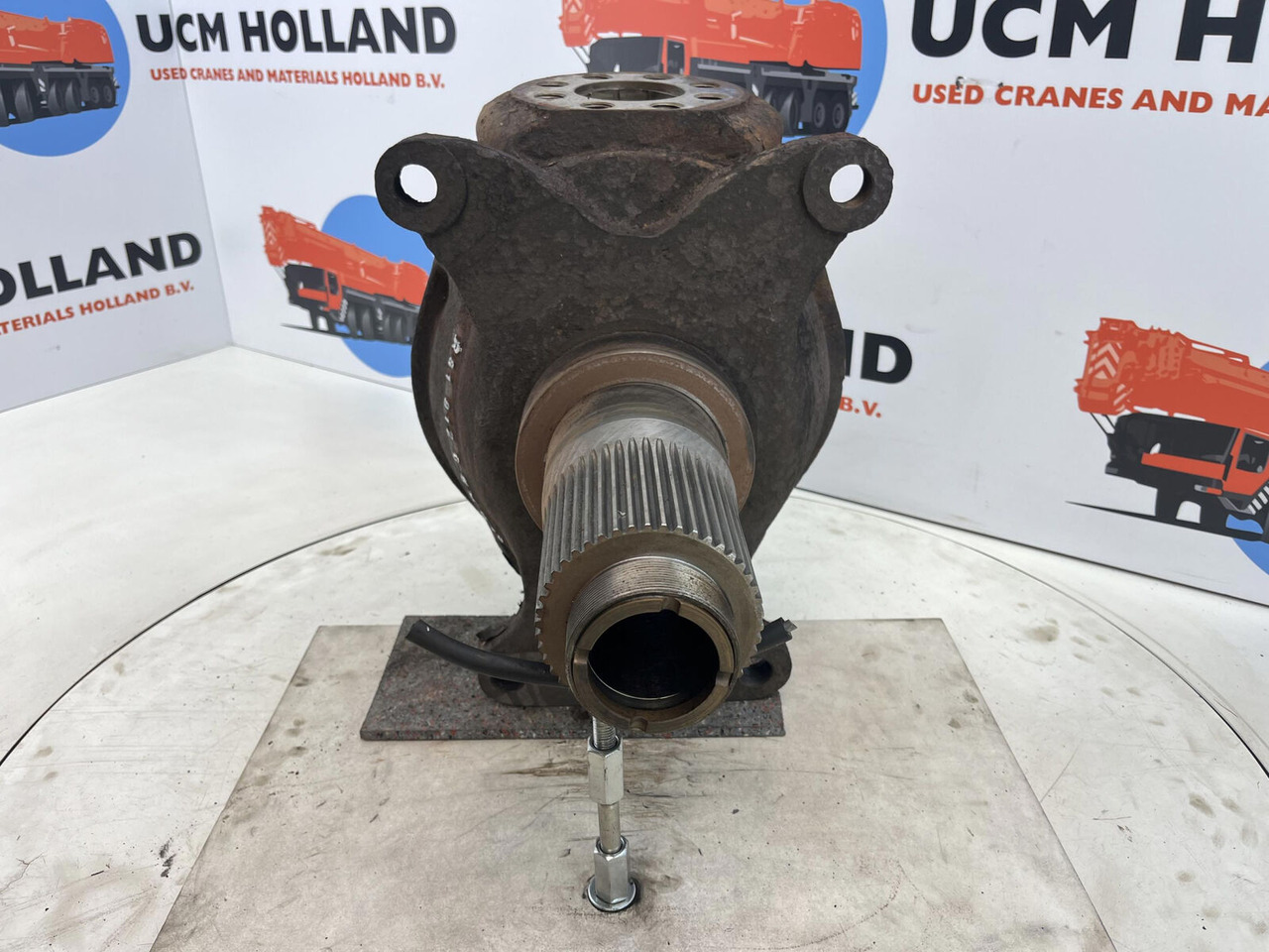 Krupp 70 GMT Steering knuckle axle 2 - Buku jari kemudi untuk Derek bergerak: gambar 2 Krupp 70 GMT Steering knuckle axle 2 - Buku jari kemudi untuk Derek bergerak: gambar 2