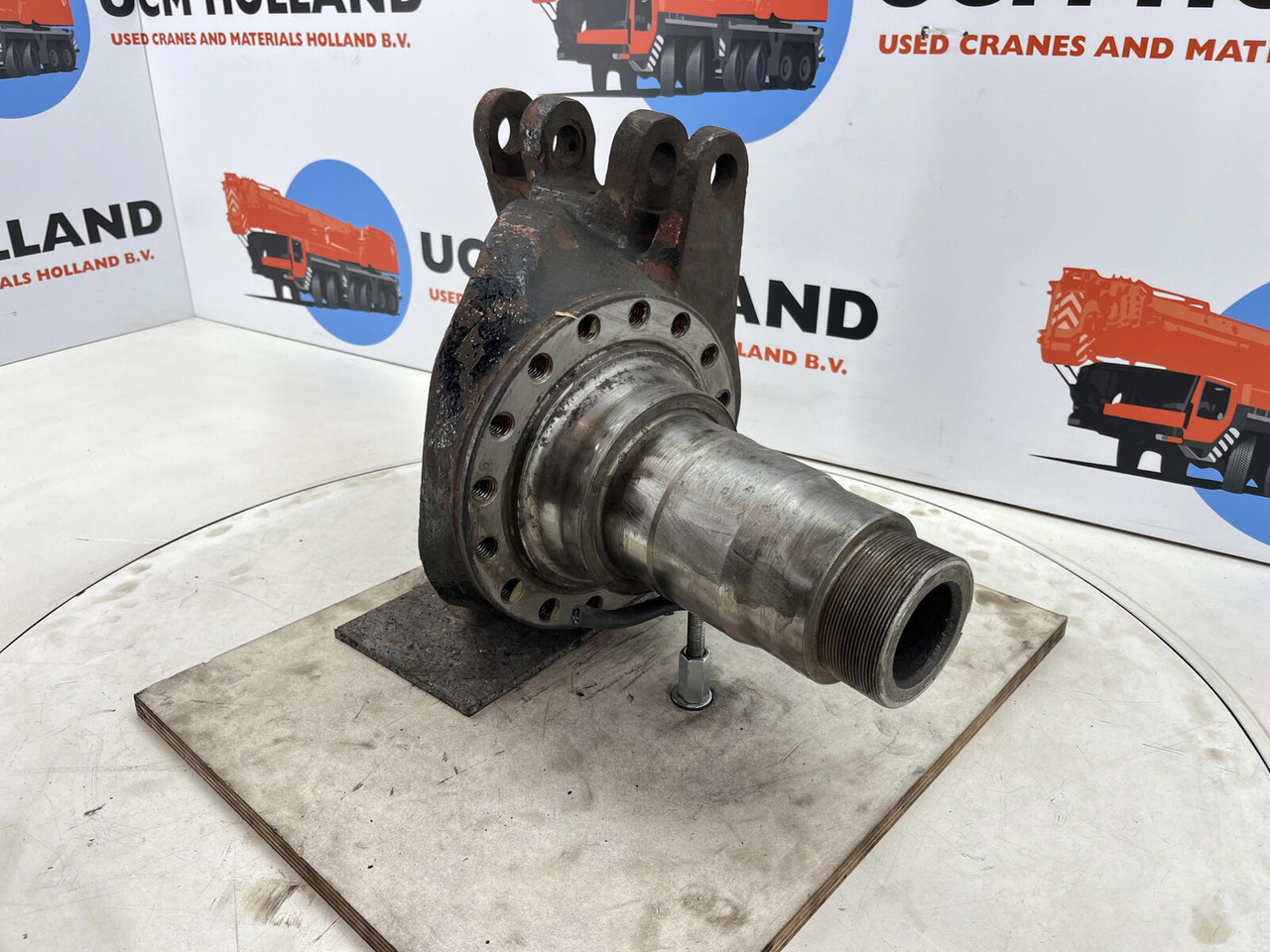 Krupp KMK 3045 Steering knuckle 16 holes - Buku jari kemudi untuk Derek bergerak: gambar 3 Krupp KMK 3045 Steering knuckle 16 holes - Buku jari kemudi untuk Derek bergerak: gambar 3