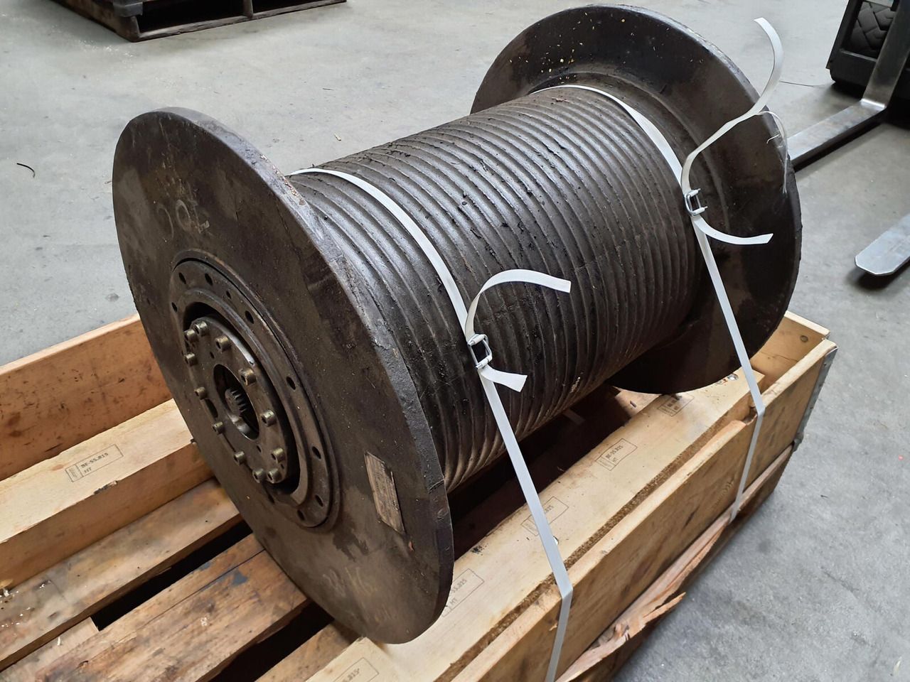 Krupp KMK 4070 winch 04H38/2 - Mesin derek untuk Derek bergerak: gambar 4 Krupp KMK 4070 winch 04H38/2 - Mesin derek untuk Derek bergerak: gambar 4