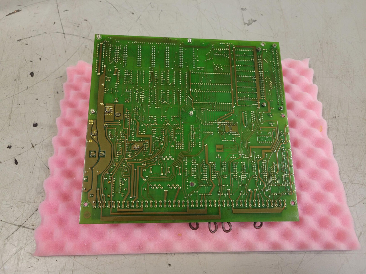 Liebherr LTM 1035-2 motherboard 018 - Sistem listrik untuk Derek bergerak: gambar 3 Liebherr LTM 1035-2 motherboard 018 - Sistem listrik untuk Derek bergerak: gambar 3