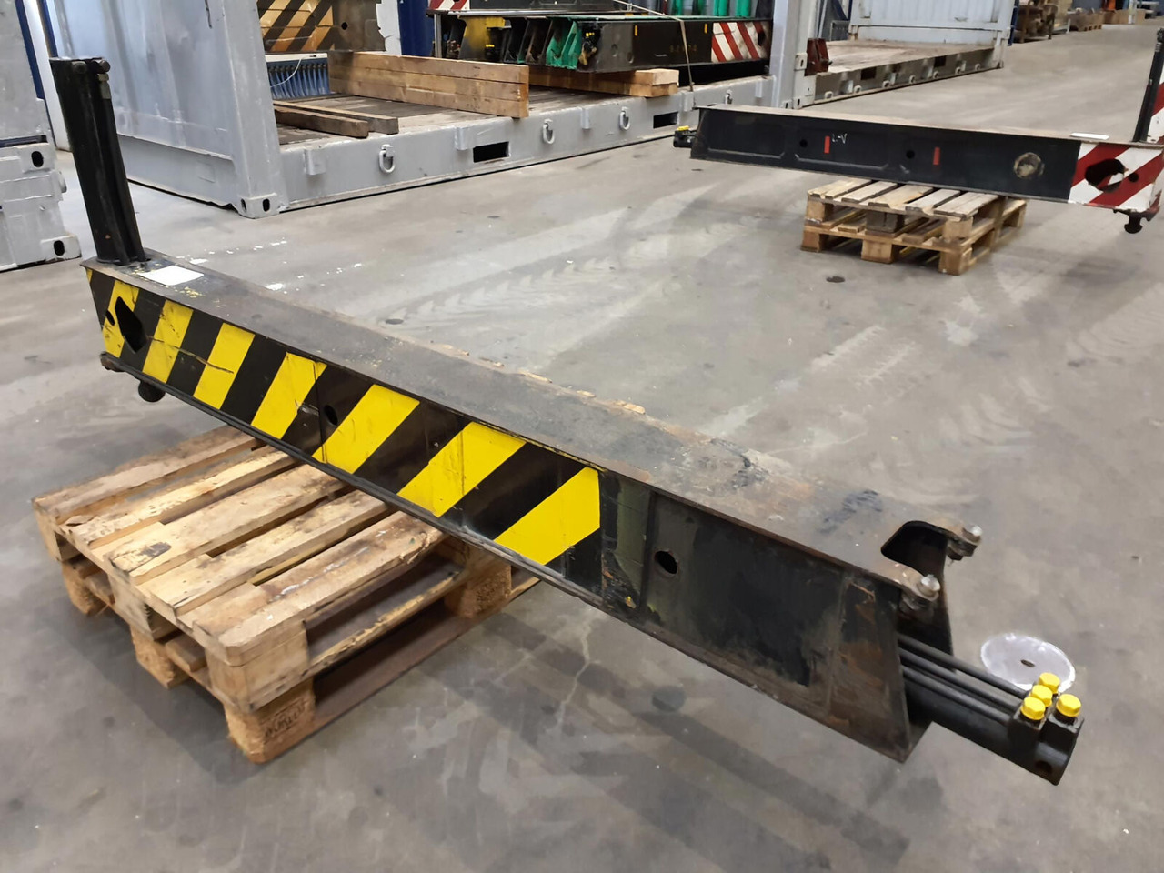 Liebherr LTM 1035-2 sliding beam complete - Penangguhan untuk Derek: gambar 4 Liebherr LTM 1035-2 sliding beam complete - Penangguhan untuk Derek: gambar 4