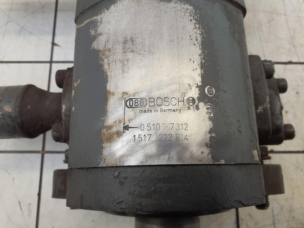 Liebherr LTM 1050-1 TRIPLE GEAR PUMP - Pompa hidrolik untuk Derek bergerak: gambar 5 Liebherr LTM 1050-1 TRIPLE GEAR PUMP - Pompa hidrolik untuk Derek bergerak: gambar 5