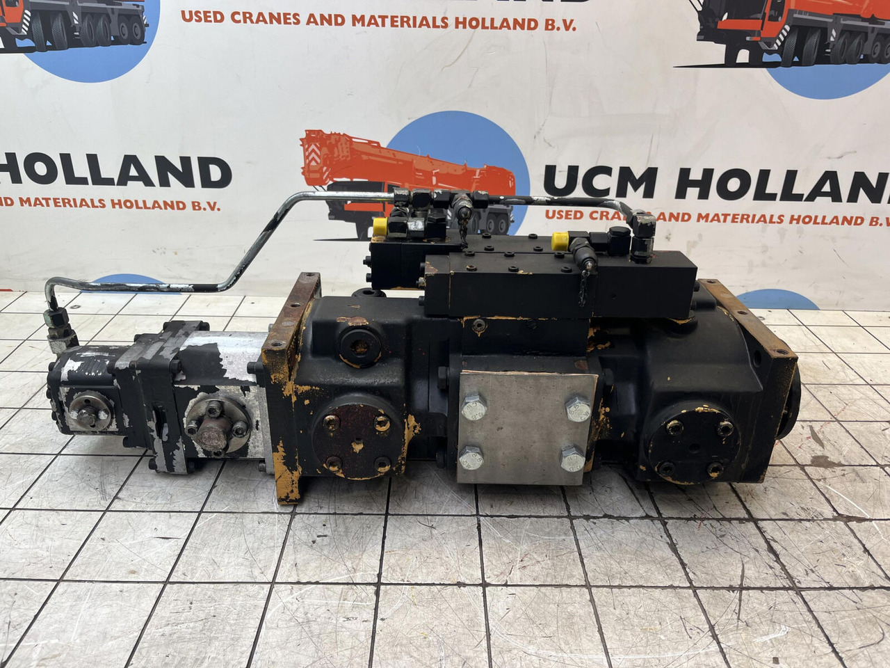 Liebherr LTM 1050 TWO-STAGE PUMP LPV 64 64+64cm³/U - Pompa hidrolik untuk Derek: gambar 3 Liebherr LTM 1050 TWO-STAGE PUMP LPV 64 64+64cm³/U - Pompa hidrolik untuk Derek: gambar 3