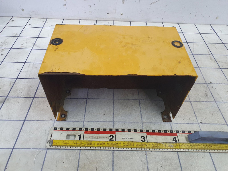 Baterai untuk Derek Liebherr LTM 1055-3.2 airco hydro compressor unit cover: gambar 1