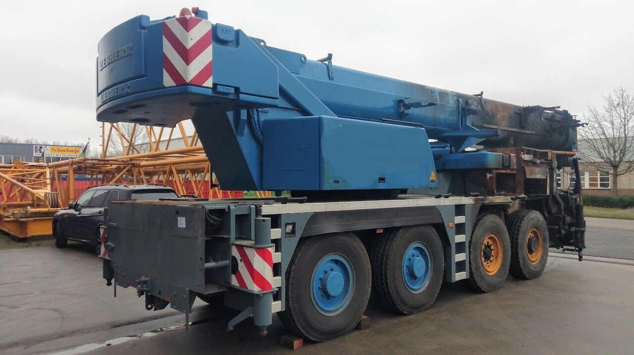 Liebherr LTM 1070-4.1 - Derek bergerak: gambar 3 Liebherr LTM 1070-4.1 - Derek bergerak: gambar 3