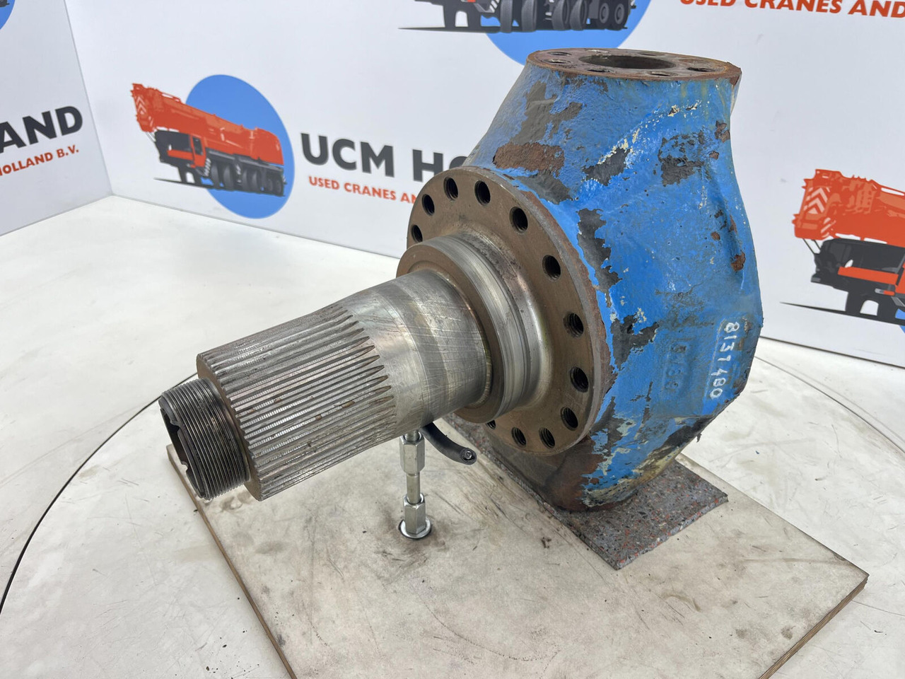 Liebherr LTM 1070 Steering knuckle 16 holes axle 4 - Buku jari kemudi untuk Derek bergerak: gambar 1 Liebherr LTM 1070 Steering knuckle 16 holes axle 4 - Buku jari kemudi untuk Derek bergerak: gambar 1