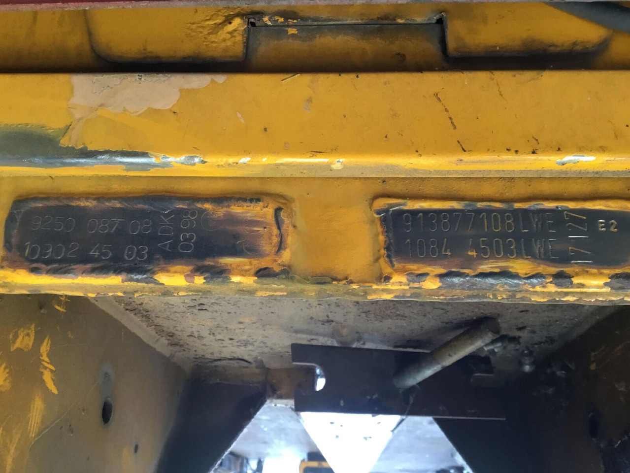 Liebherr LTM 1090/2 telescopic head section 5 - Boom untuk Derek bergerak: gambar 5 Liebherr LTM 1090/2 telescopic head section 5 - Boom untuk Derek bergerak: gambar 5