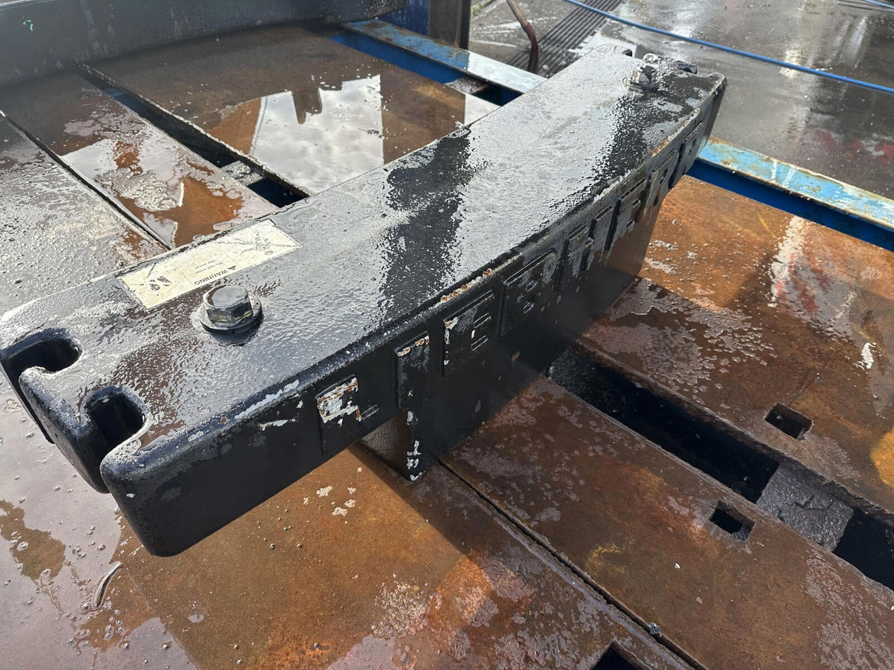 Liebherr LTM 1100-5.2 Counterweight 0,93 ton - Counterweight untuk Derek bergerak: gambar 4 Liebherr LTM 1100-5.2 Counterweight 0,93 ton - Counterweight untuk Derek bergerak: gambar 4