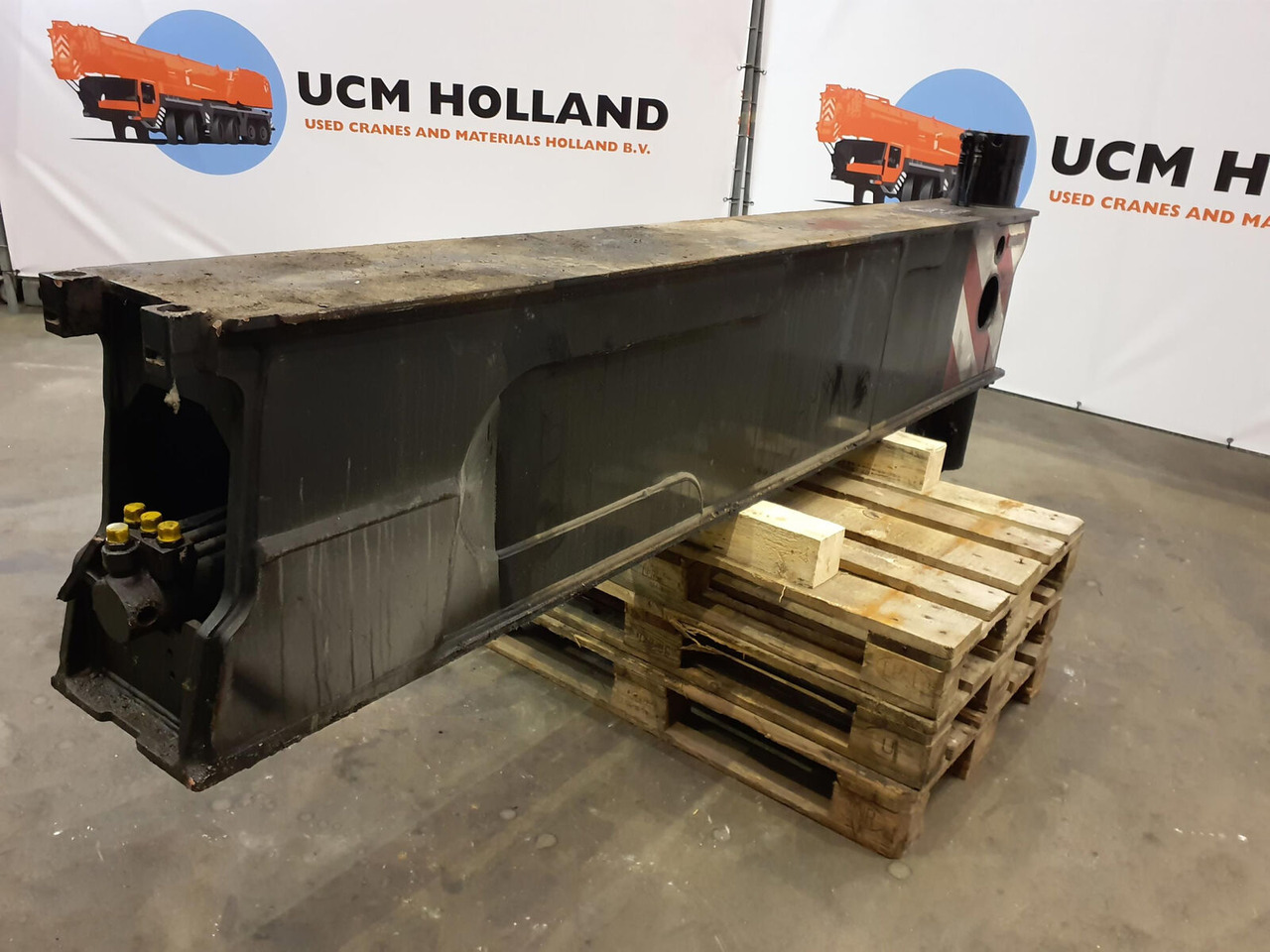 Liebherr LTM 1100-5.2 Sliding beam rear complete - Penangguhan untuk Derek bergerak: gambar 4 Liebherr LTM 1100-5.2 Sliding beam rear complete - Penangguhan untuk Derek bergerak: gambar 4
