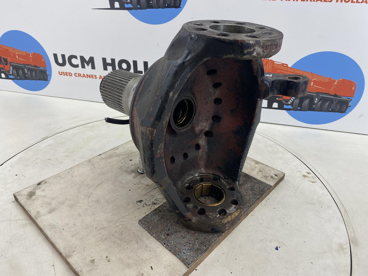 Liebherr LTM 1160/2 Steering knuckle 16 holes axle 4 - Buku jari kemudi untuk Derek bergerak: gambar 4 Liebherr LTM 1160/2 Steering knuckle 16 holes axle 4 - Buku jari kemudi untuk Derek bergerak: gambar 4