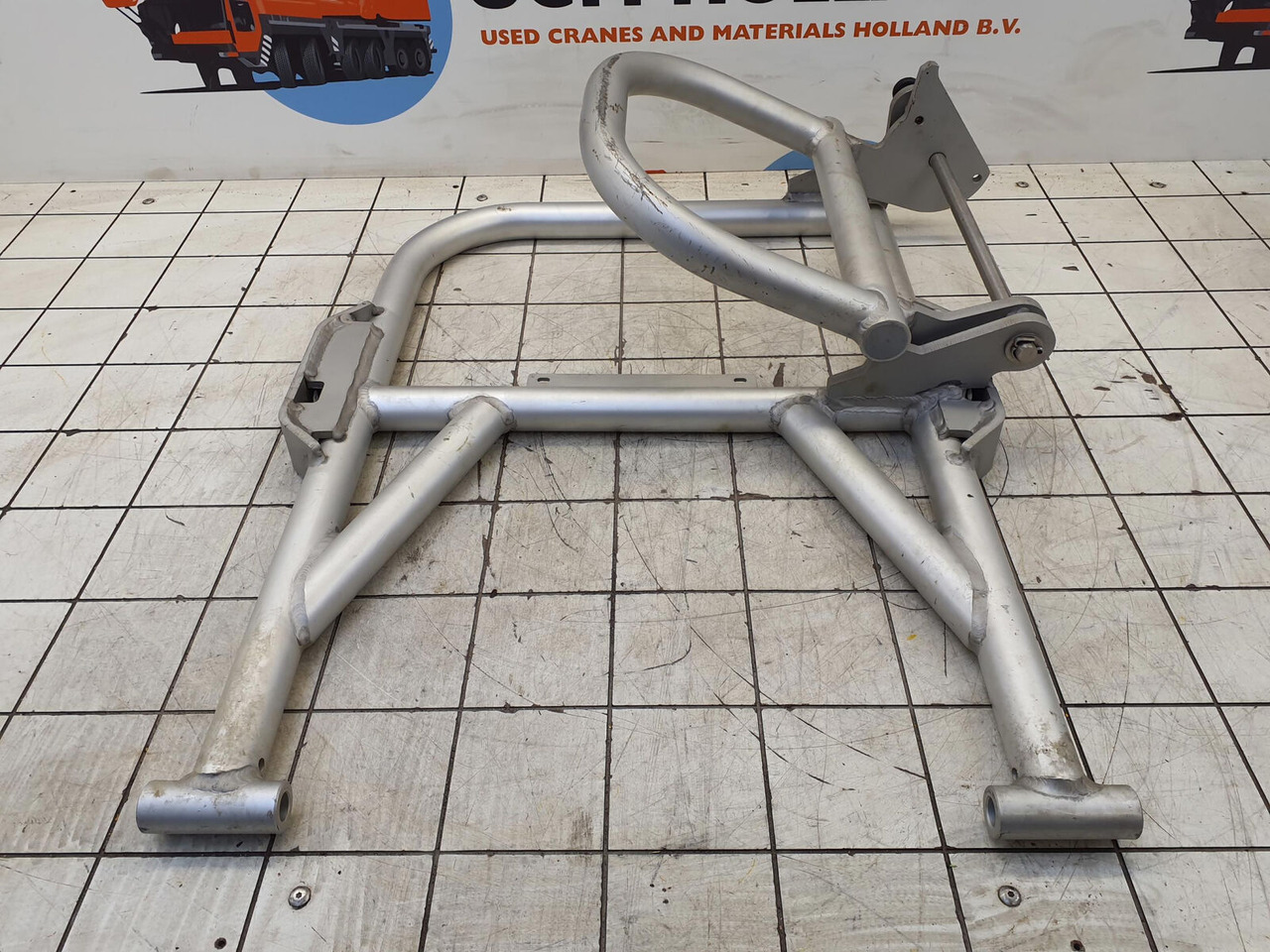 Liebherr LTM 1250-5.1 guard railing 40X500X760 - Tubuh dan eksterior untuk Derek bergerak: gambar 2 Liebherr LTM 1250-5.1 guard railing 40X500X760 - Tubuh dan eksterior untuk Derek bergerak: gambar 2