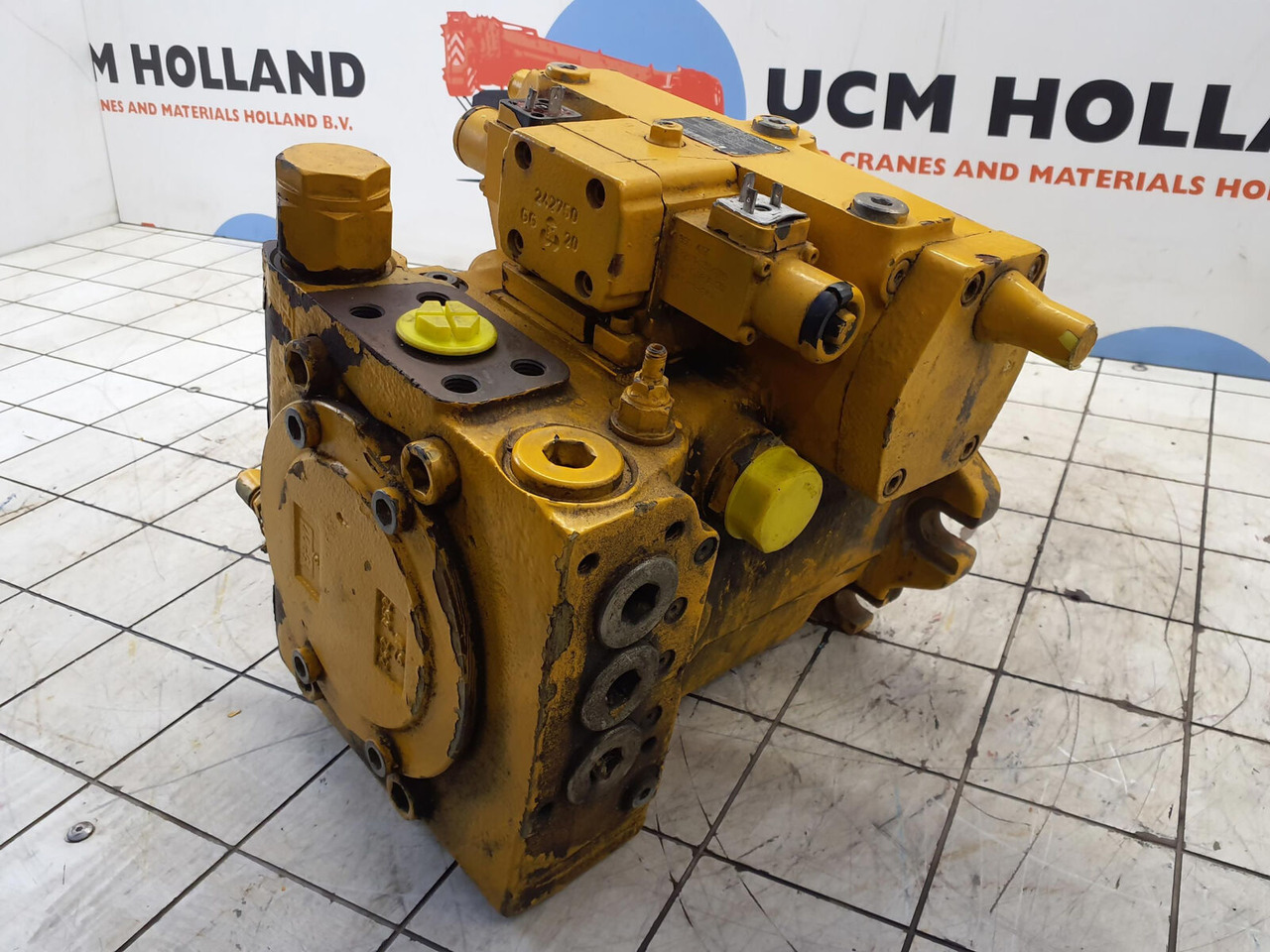 Liebherr LTM 1300 TWO-STAGEPUMP - Pompa hidrolik untuk Derek bergerak: gambar 1 Liebherr LTM 1300 TWO-STAGEPUMP - Pompa hidrolik untuk Derek bergerak: gambar 1