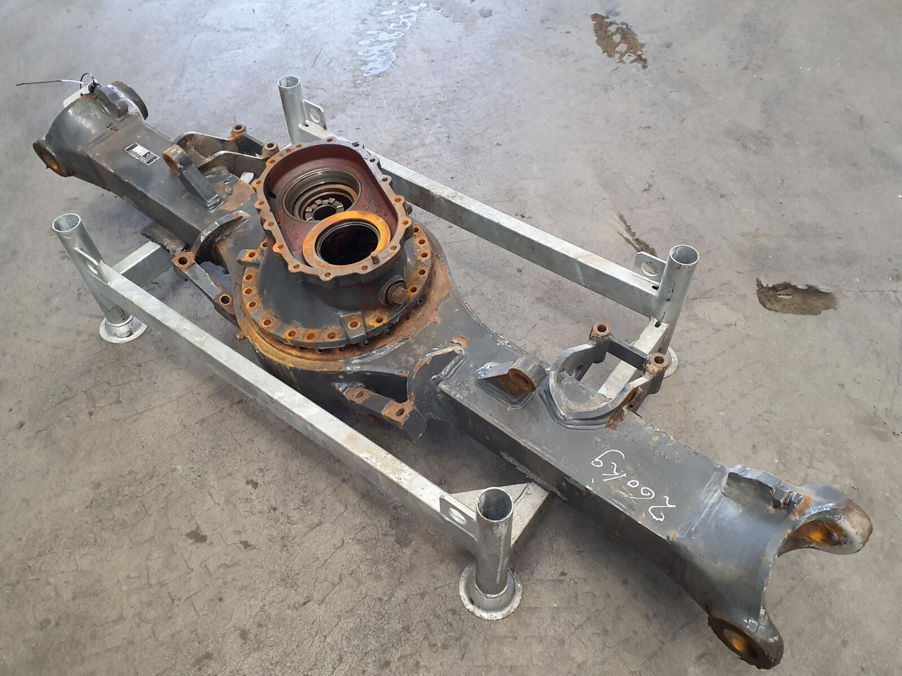Liebherr LTM 1400-7.1 axle 3 housing - Poros dan bagian untuk Derek bergerak: gambar 3 Liebherr LTM 1400-7.1 axle 3 housing - Poros dan bagian untuk Derek bergerak: gambar 3