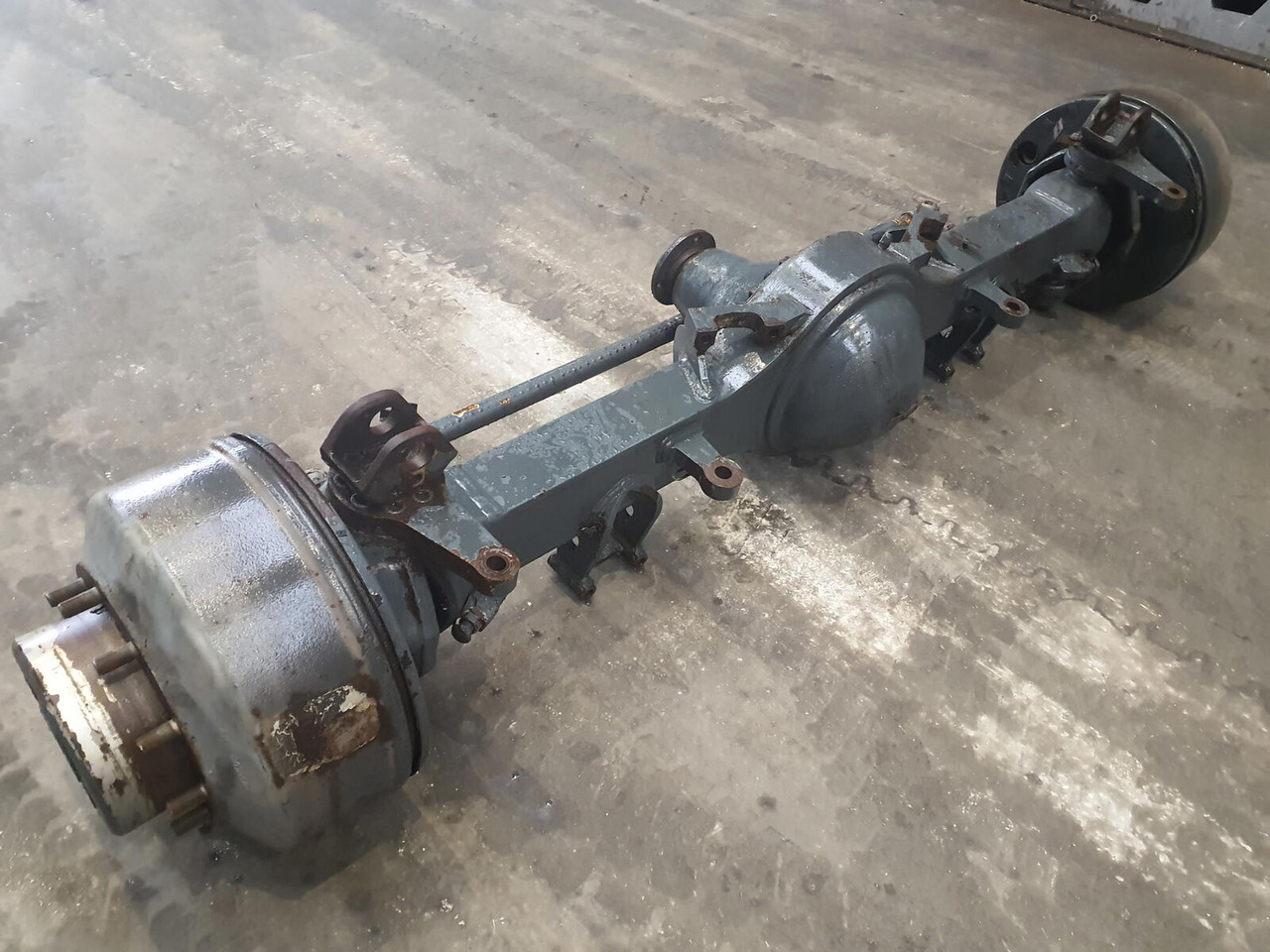 Liebherr LTM 1400-7.1 axle 6 - Poros dan bagian untuk Derek: gambar 4 Liebherr LTM 1400-7.1 axle 6 - Poros dan bagian untuk Derek: gambar 4