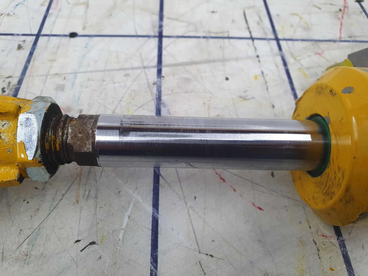 Liebherr LTM 1400-7.1 cabin tilt cylinder - Silinder hidrolik untuk Derek bergerak: gambar 4 Liebherr LTM 1400-7.1 cabin tilt cylinder - Silinder hidrolik untuk Derek bergerak: gambar 4