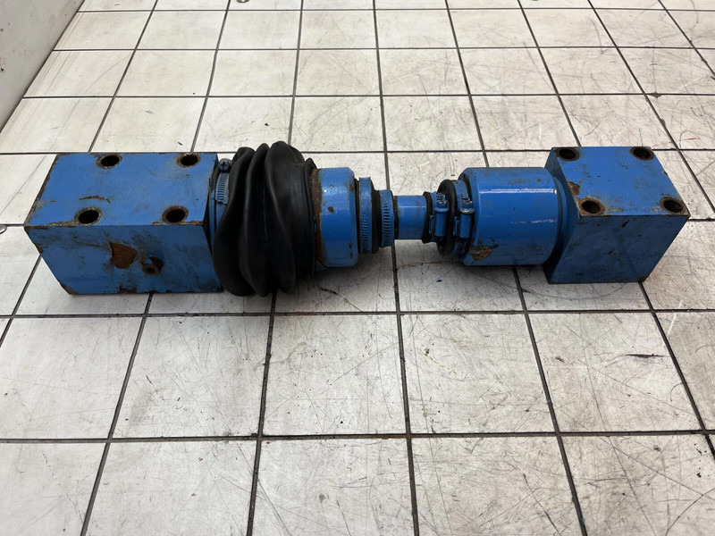 Silinder hidrolik untuk Derek Liebherr LTM 1400-7.1 cylinder connection: gambar 1