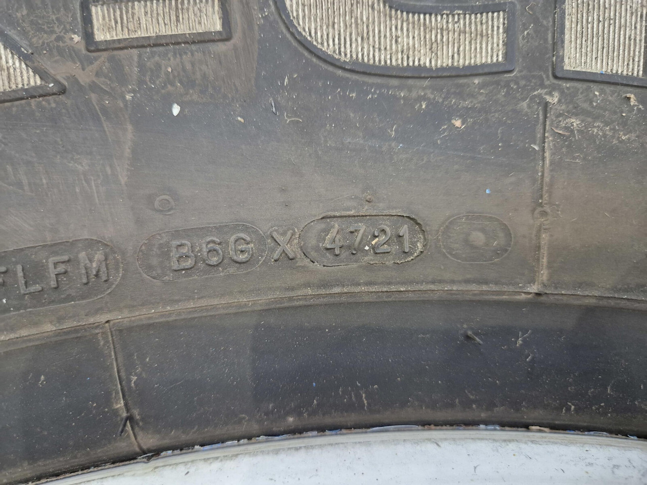 Michelin Wheel 445/95R25 10 12 1p - Roda untuk Derek: gambar 4 Michelin Wheel 445/95R25 10 12 1p - Roda untuk Derek: gambar 4