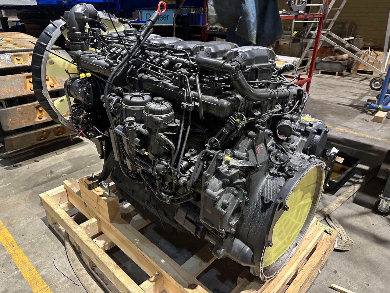 Scania Demag AC 220-1, AC 5.220-1 Scania DC13 313A motor - Mesin untuk Derek: gambar 1 Scania Demag AC 220-1, AC 5.220-1 Scania DC13 313A motor - Mesin untuk Derek: gambar 1