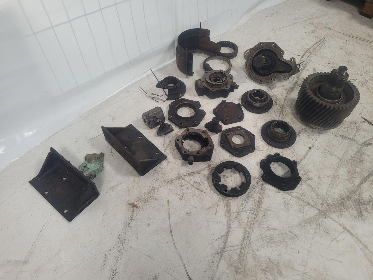 Spierings VG 2001 Dropbox for parts - Penularan untuk Derek bergerak: gambar 3 Spierings VG 2001 Dropbox for parts - Penularan untuk Derek bergerak: gambar 3