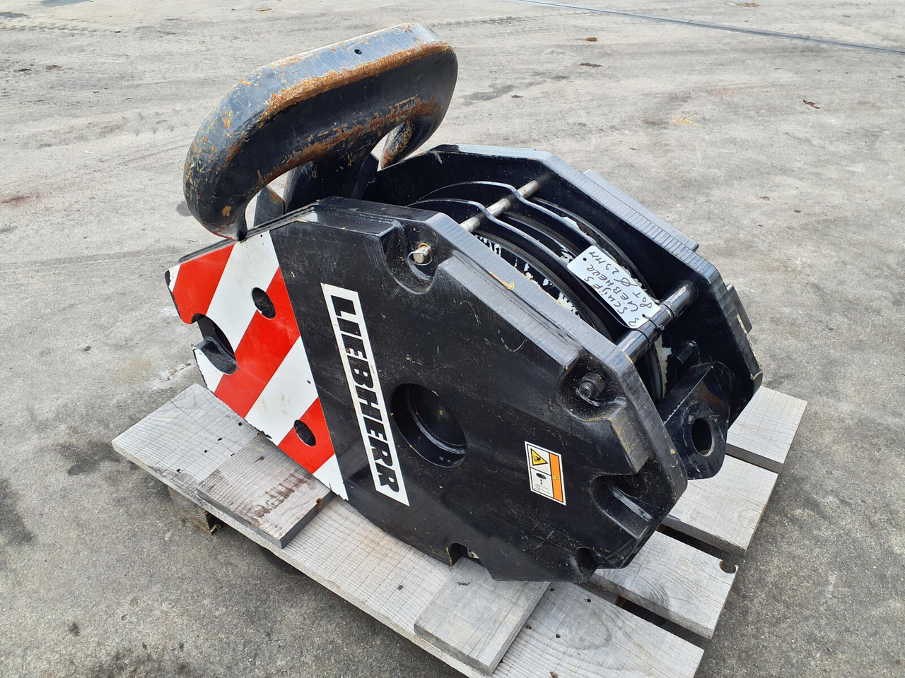 Liebherr Hook block 23mm 3 sheave 80 ton - Suku cadang untuk Derek: gambar 1 Liebherr Hook block 23mm 3 sheave 80 ton - Suku cadang untuk Derek: gambar 1