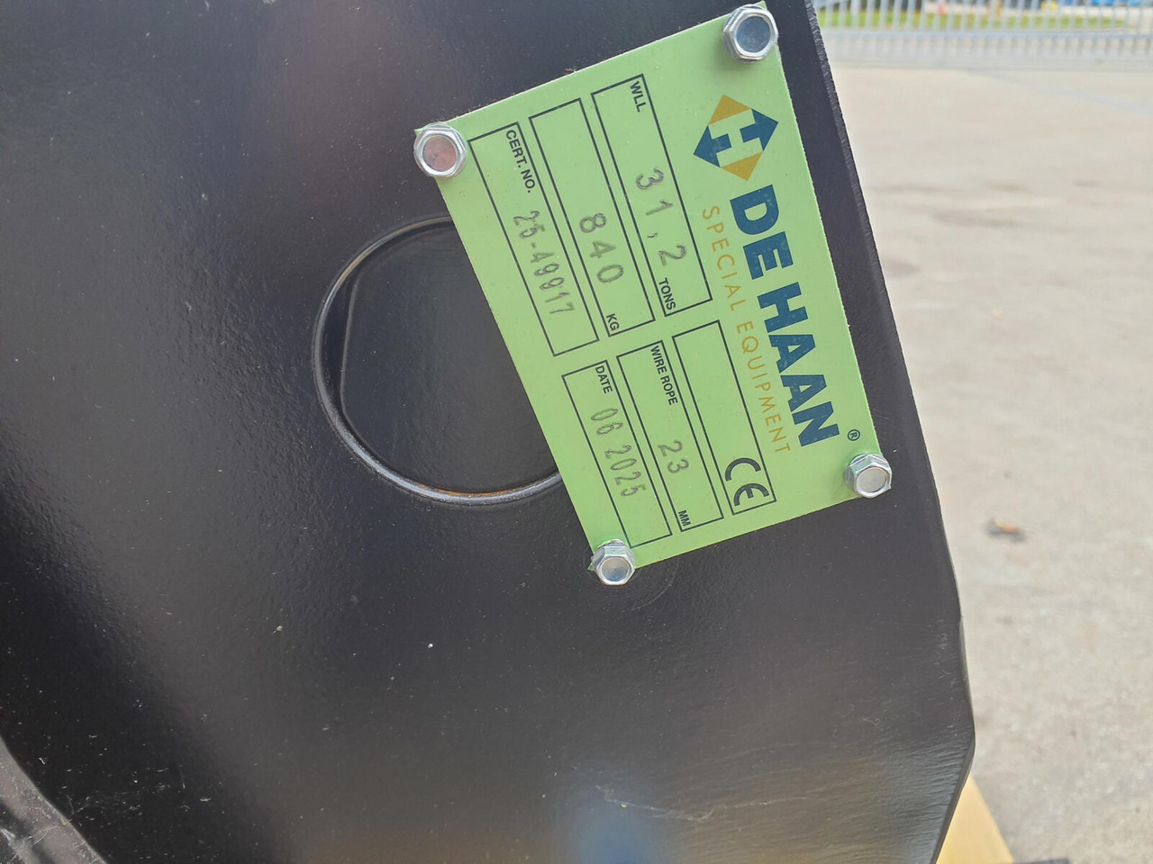 Liebherr Hookblock 23mm 1 sheave 31,2 t - Suku cadang untuk Derek semua medan: gambar 5 Liebherr Hookblock 23mm 1 sheave 31,2 t - Suku cadang untuk Derek semua medan: gambar 5