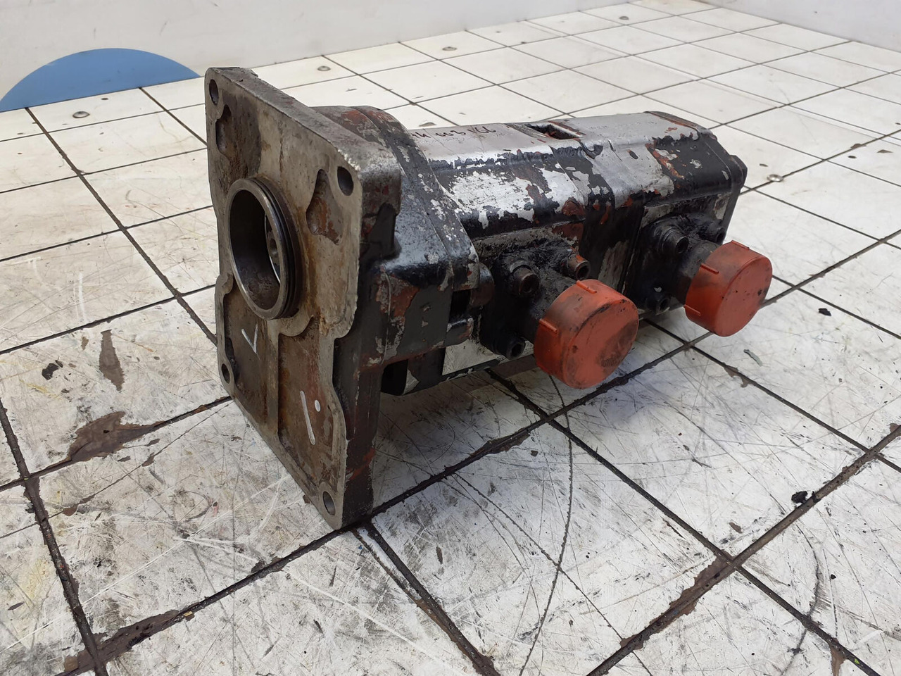 Sundstrand dual gear pump - Pompa hidrolik untuk Derek: gambar 2 Sundstrand dual gear pump - Pompa hidrolik untuk Derek: gambar 2