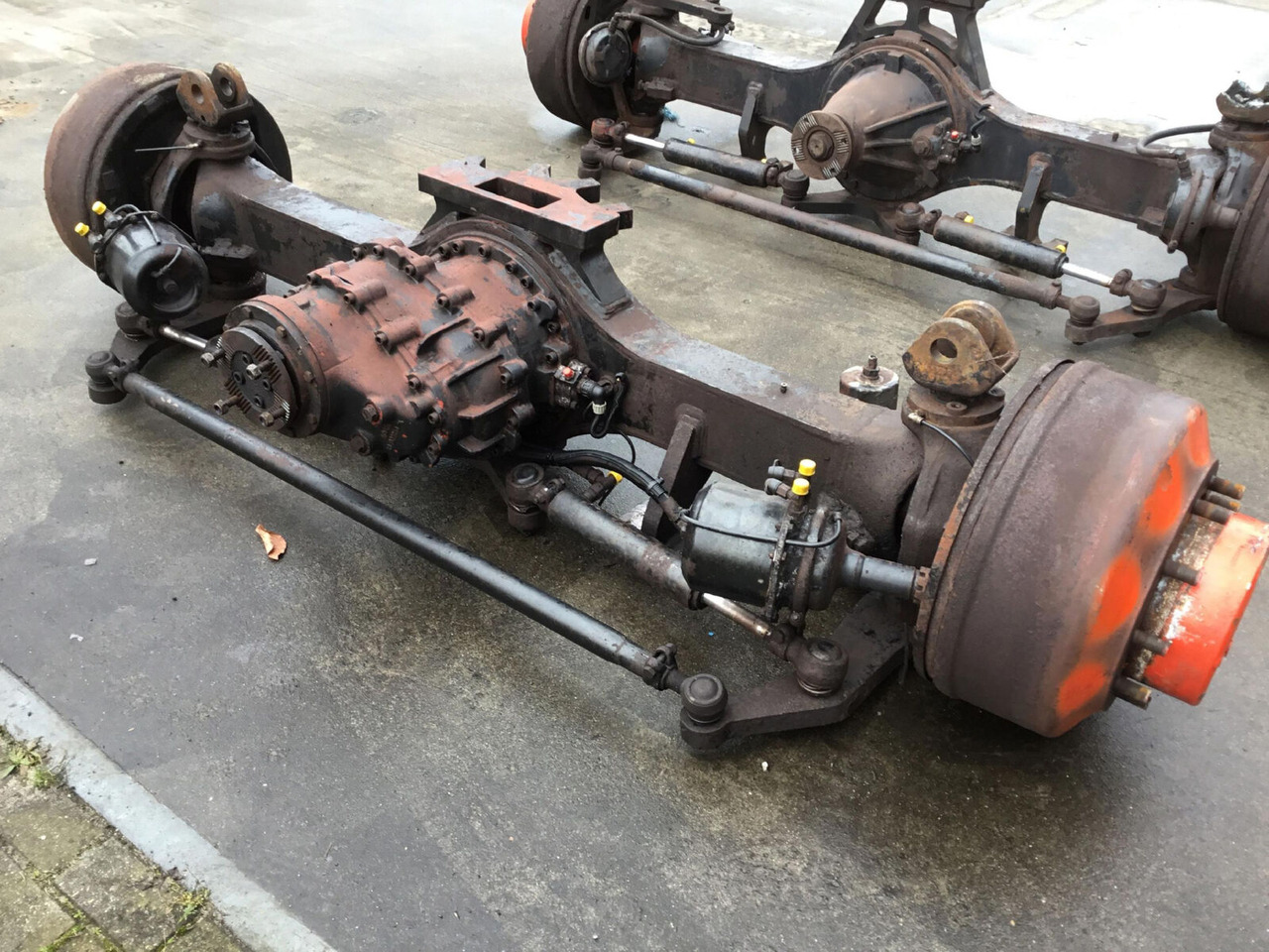 Terex AC 100 axle 4 - Poros dan bagian untuk Derek bergerak: gambar 3 Terex AC 100 axle 4 - Poros dan bagian untuk Derek bergerak: gambar 3