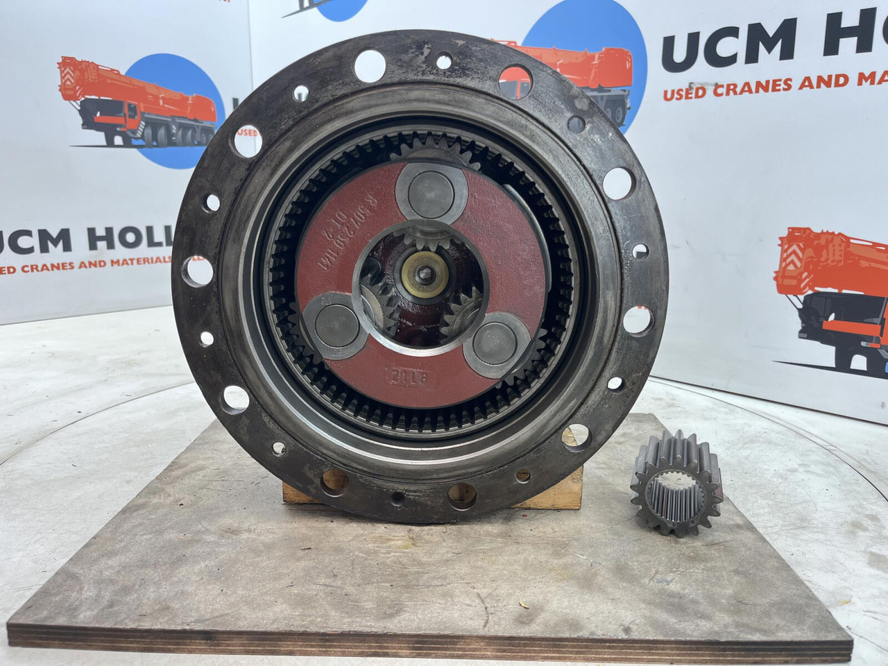 Terex AC 155 Planetary gear 17-24-67-32-3pl-H136-46 - Final drive untuk Derek bergerak: gambar 5 Terex AC 155 Planetary gear 17-24-67-32-3pl-H136-46 - Final drive untuk Derek bergerak: gambar 5