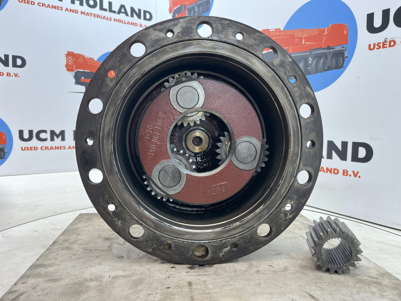 Terex AC 155 planetary gear 17-24-67-32-46-3-H135 - Final drive untuk Derek bergerak: gambar 4 Terex AC 155 planetary gear 17-24-67-32-46-3-H135 - Final drive untuk Derek bergerak: gambar 4