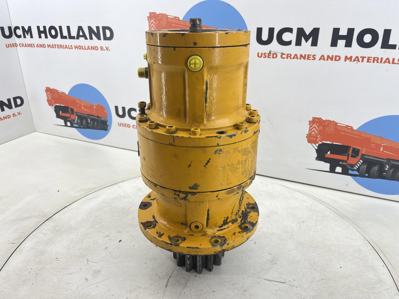 Terex AC 155 slew gear - Motor ayun untuk Derek bergerak: gambar 1 Terex AC 155 slew gear - Motor ayun untuk Derek bergerak: gambar 1