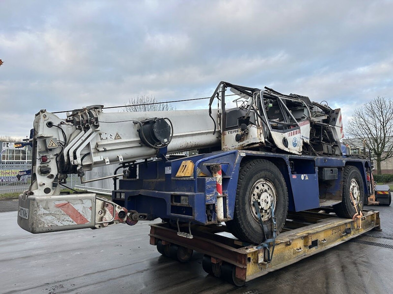 Terex AC 30 - Derek semua medan: gambar 1 Terex AC 30 - Derek semua medan: gambar 1