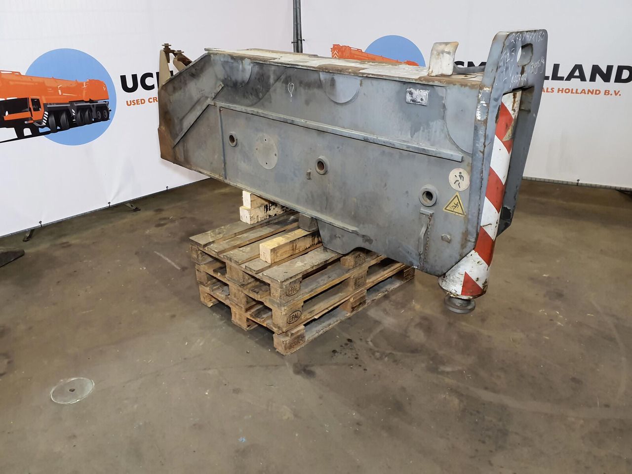 Terex AC 350-1 outrigger beam complete front - Penangguhan untuk Derek bergerak: gambar 1 Terex AC 350-1 outrigger beam complete front - Penangguhan untuk Derek bergerak: gambar 1