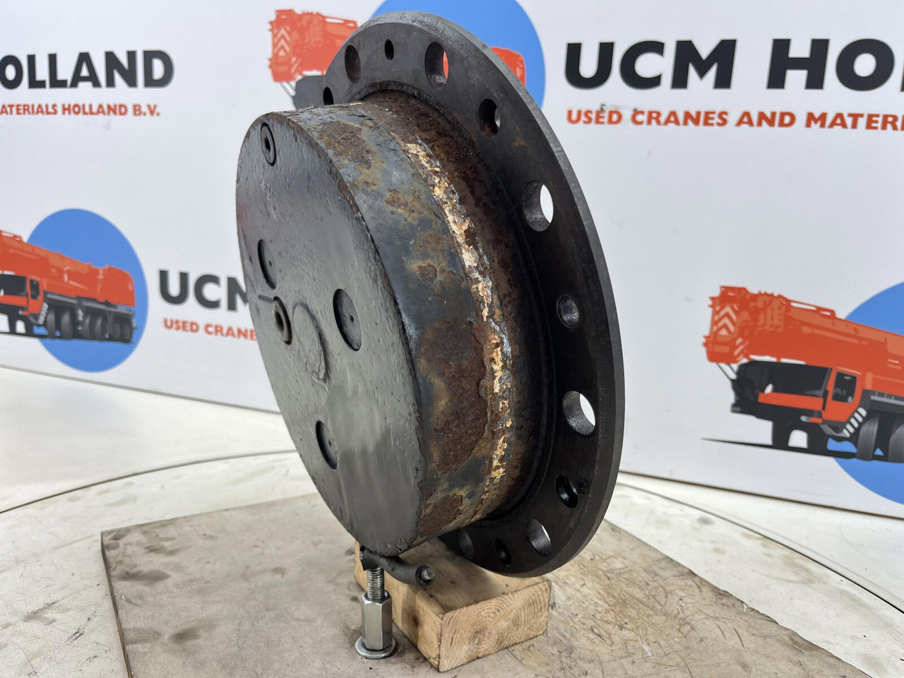 Terex AC 40-1 city planetary drive 17-24-67-32-3pl-H85-42 - Final drive untuk Derek bergerak: gambar 2 Terex AC 40-1 city planetary drive 17-24-67-32-3pl-H85-42 - Final drive untuk Derek bergerak: gambar 2