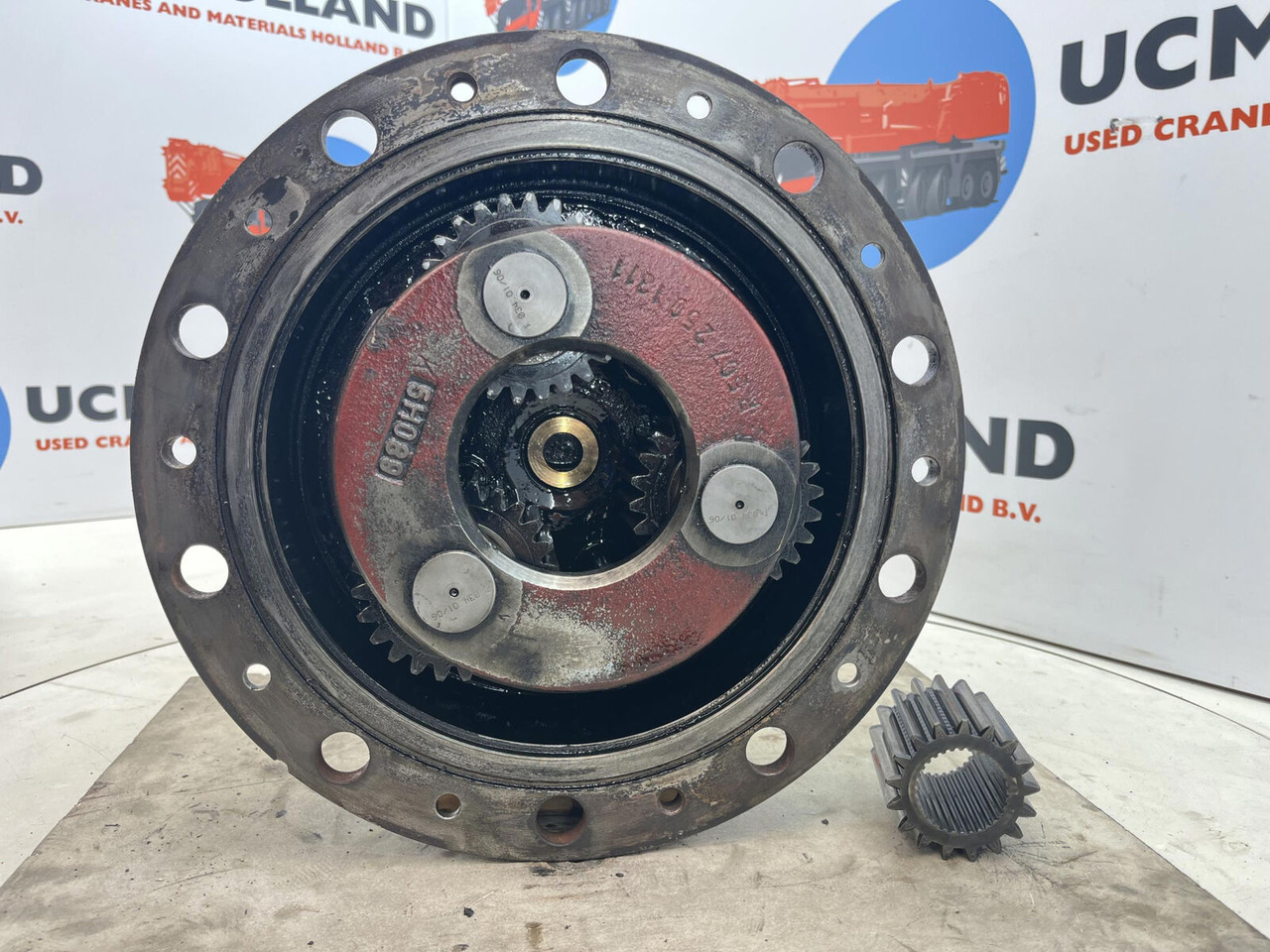 Terex AC 40-1 city planetary drive 17-24-67-32-3pl-H85-42 - Final drive untuk Derek bergerak: gambar 5 Terex AC 40-1 city planetary drive 17-24-67-32-3pl-H85-42 - Final drive untuk Derek bergerak: gambar 5