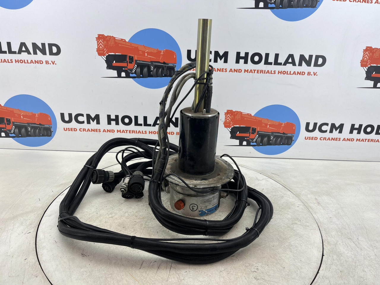 Terex AC slip ring assy - Penangguhan untuk Derek: gambar 1 Terex AC slip ring assy - Penangguhan untuk Derek: gambar 1