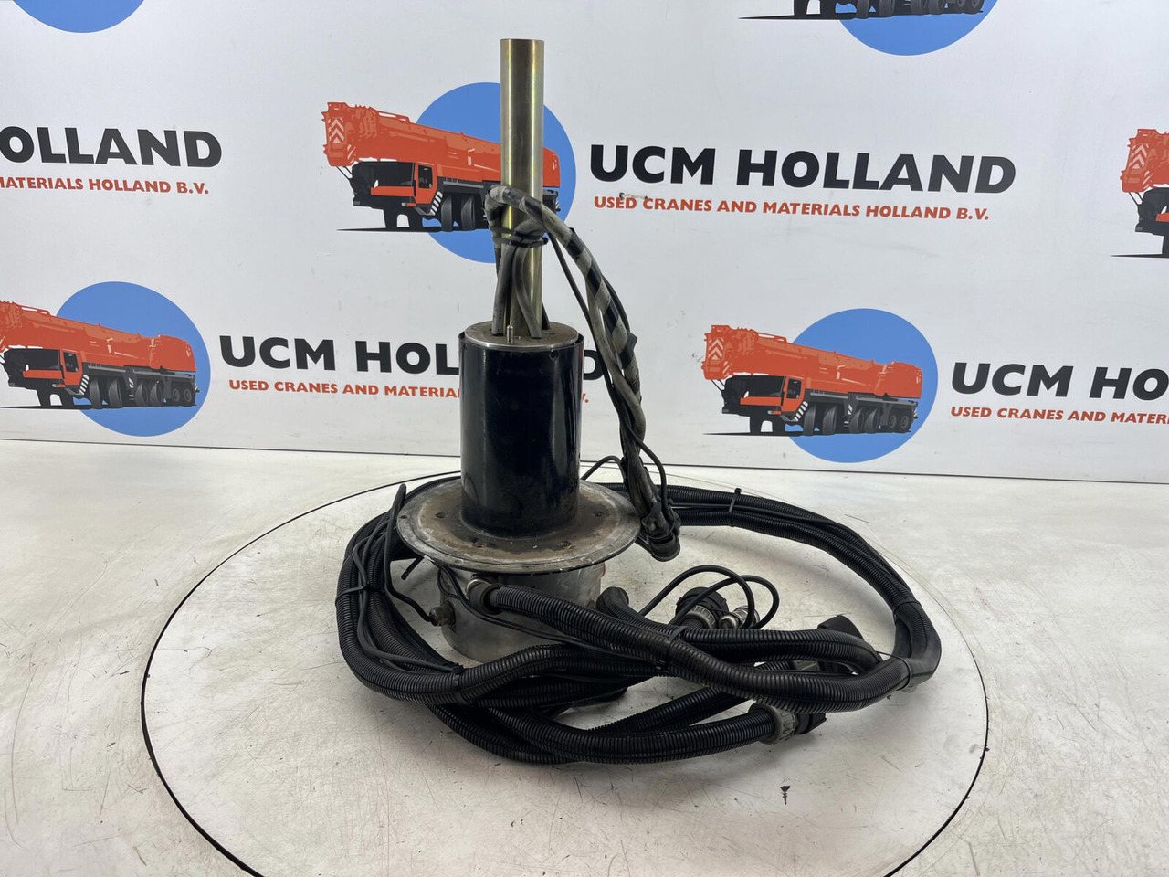 Terex AC slip ring assy - Penangguhan untuk Derek: gambar 3 Terex AC slip ring assy - Penangguhan untuk Derek: gambar 3