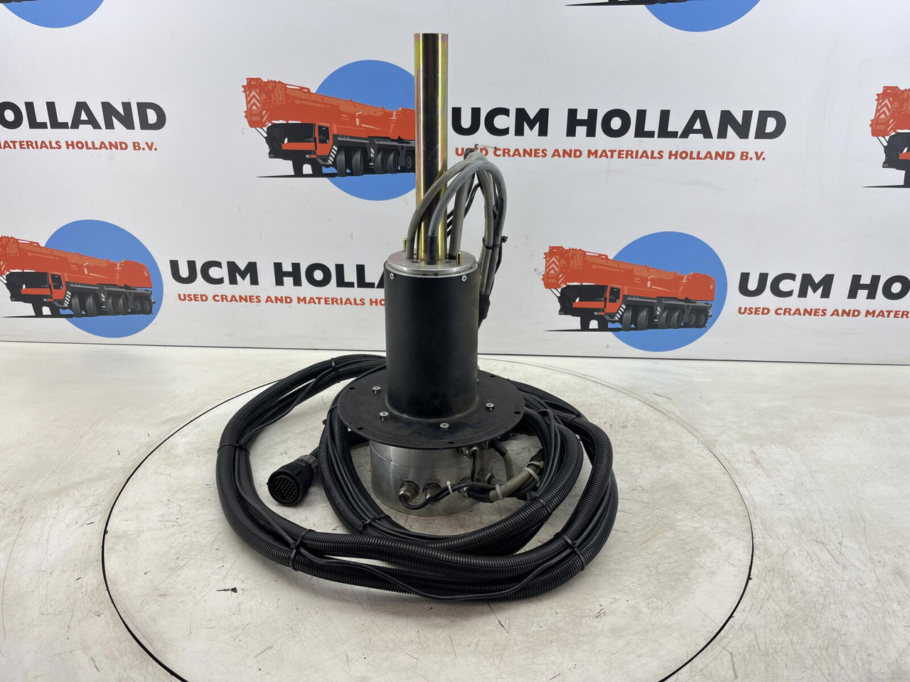 Terex AC slip ring assy - Sistem listrik untuk Derek: gambar 4 Terex AC slip ring assy - Sistem listrik untuk Derek: gambar 4