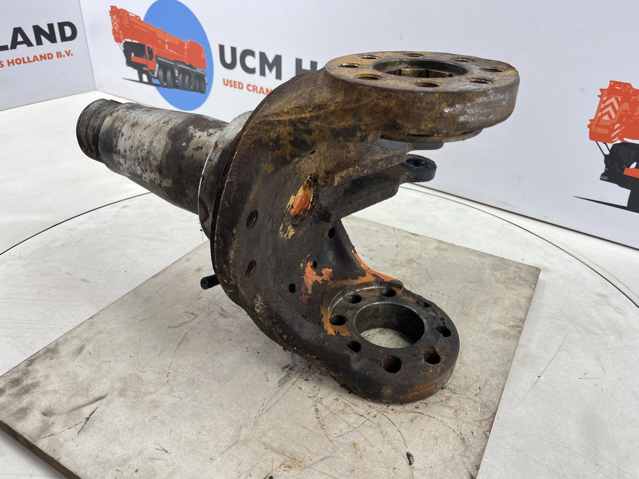 Terex HC 340 Steering knuckle 12 holes axle 2 - Buku jari kemudi untuk Derek bergerak: gambar 4 Terex HC 340 Steering knuckle 12 holes axle 2 - Buku jari kemudi untuk Derek bergerak: gambar 4