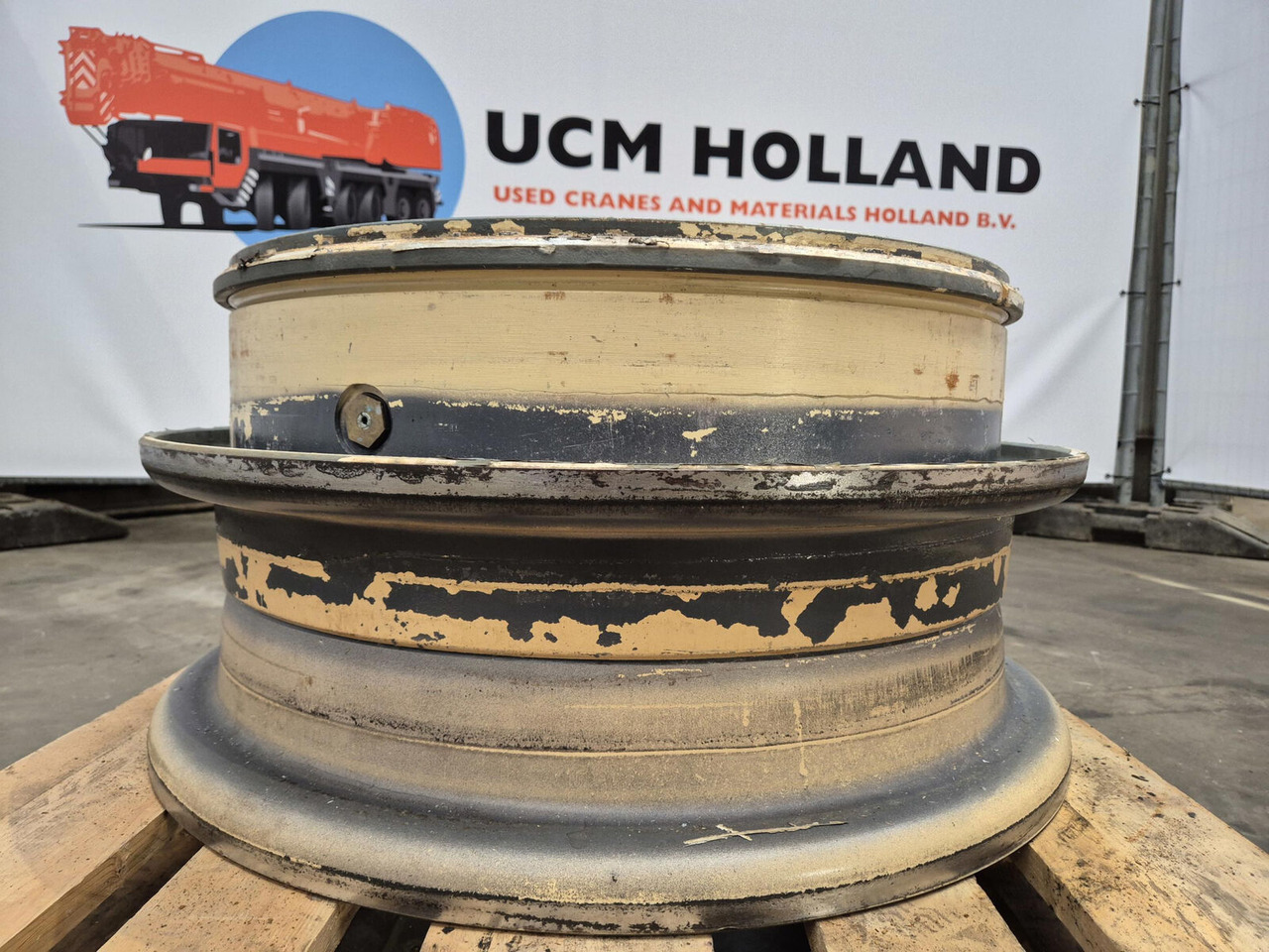 Terex Rim 445/95R25 10 6.5 3p - Pelek untuk Derek: gambar 3 Terex Rim 445/95R25 10 6.5 3p - Pelek untuk Derek: gambar 3
