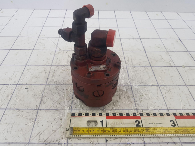 ZF Emergency steering pump ZF - Pompa hidrolik untuk Derek: gambar 1 ZF Emergency steering pump ZF - Pompa hidrolik untuk Derek: gambar 1