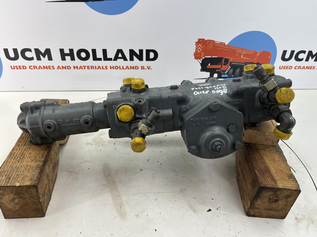 ZF LTM 1050-1 steering box - Roda gigi kemudi untuk Derek bergerak: gambar 5 ZF LTM 1050-1 steering box - Roda gigi kemudi untuk Derek bergerak: gambar 5