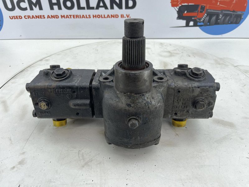 ZF Steering Box 120bar - Roda gigi kemudi untuk Derek: gambar 1 ZF Steering Box 120bar - Roda gigi kemudi untuk Derek: gambar 1