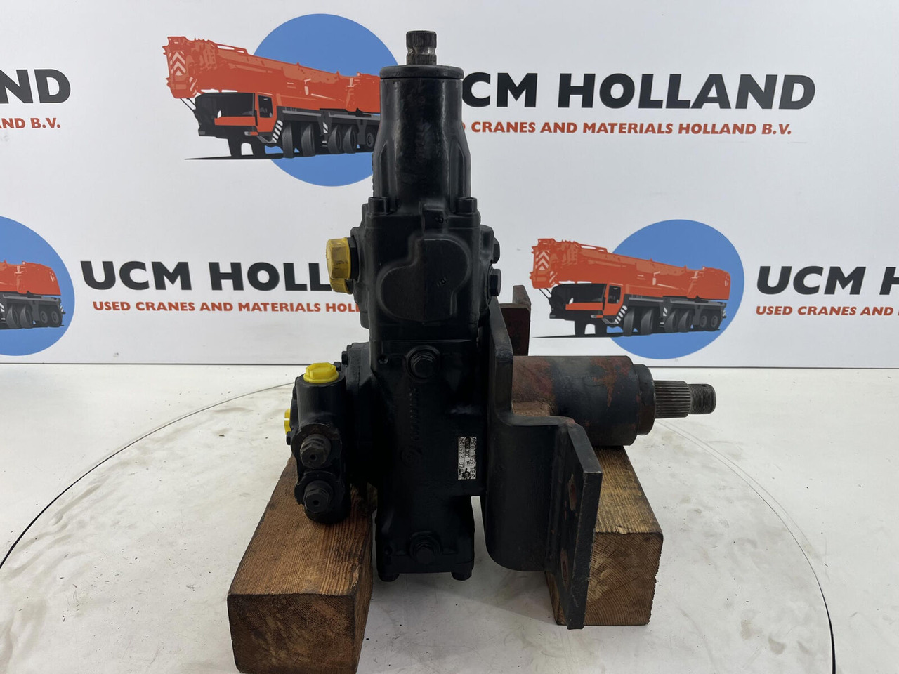 ZF ZF Steering Box - Roda gigi kemudi untuk Derek bergerak: gambar 1 ZF ZF Steering Box - Roda gigi kemudi untuk Derek bergerak: gambar 1