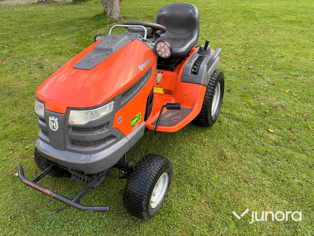 Åkgräsklippare Husqvarna GTH 260 XPT - Mesin pemotong rumput: gambar 1 Åkgräsklippare Husqvarna GTH 260 XPT - Mesin pemotong rumput: gambar 1