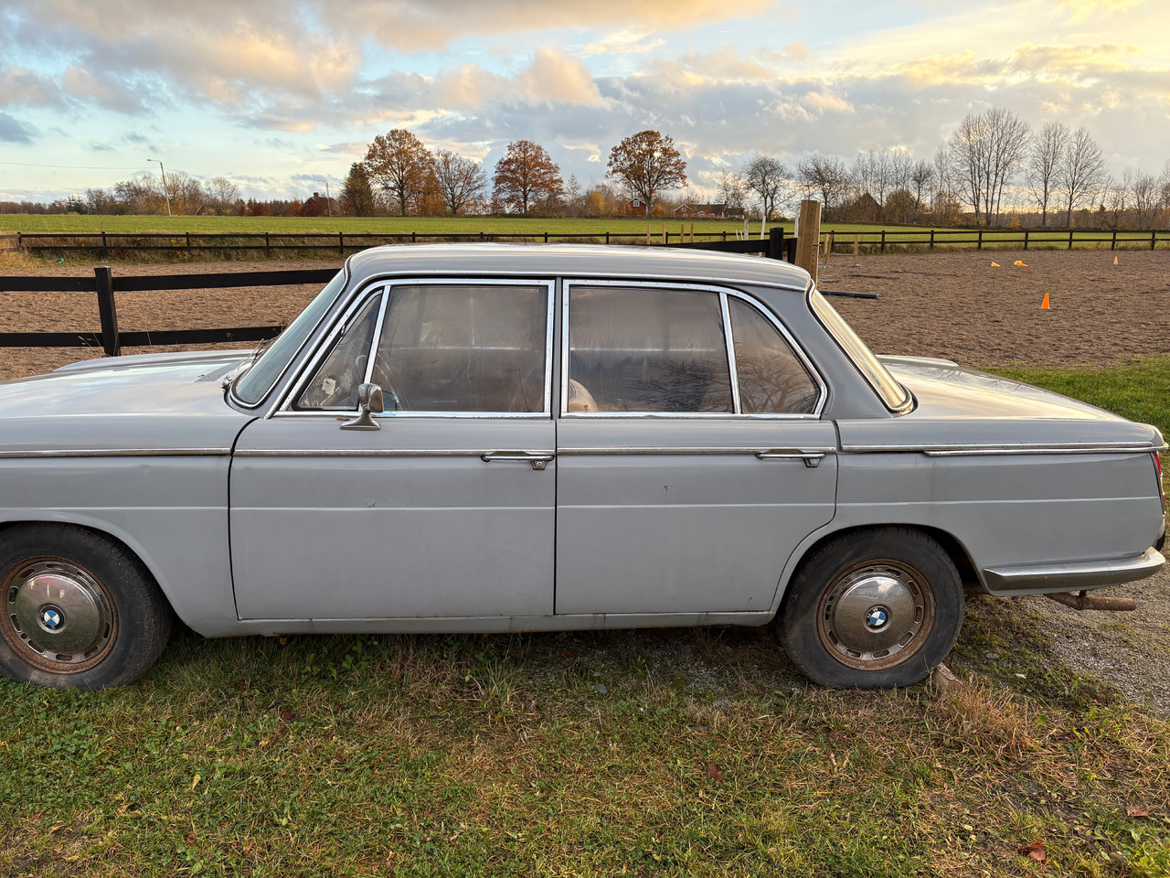 BMW - 1800 1966 - Mobil: gambar 4 BMW - 1800 1966 - Mobil: gambar 4