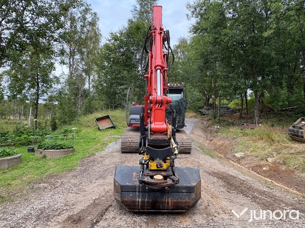 Bandgrävare Hitachi Zaxis 130 - Ekskavator perayap: gambar 2 Bandgrävare Hitachi Zaxis 130 - Ekskavator perayap: gambar 2