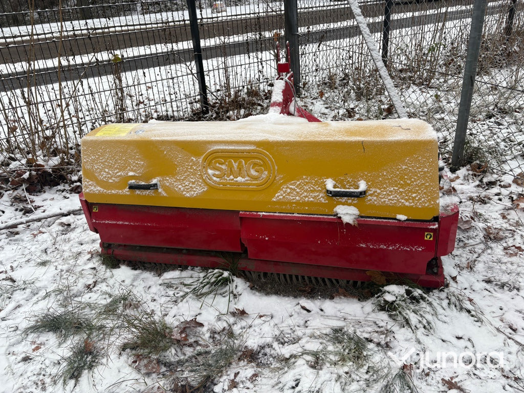 Djuprengörare - Turfking TK1500 - Peralatan kebun: gambar 2 Djuprengörare - Turfking TK1500 - Peralatan kebun: gambar 2