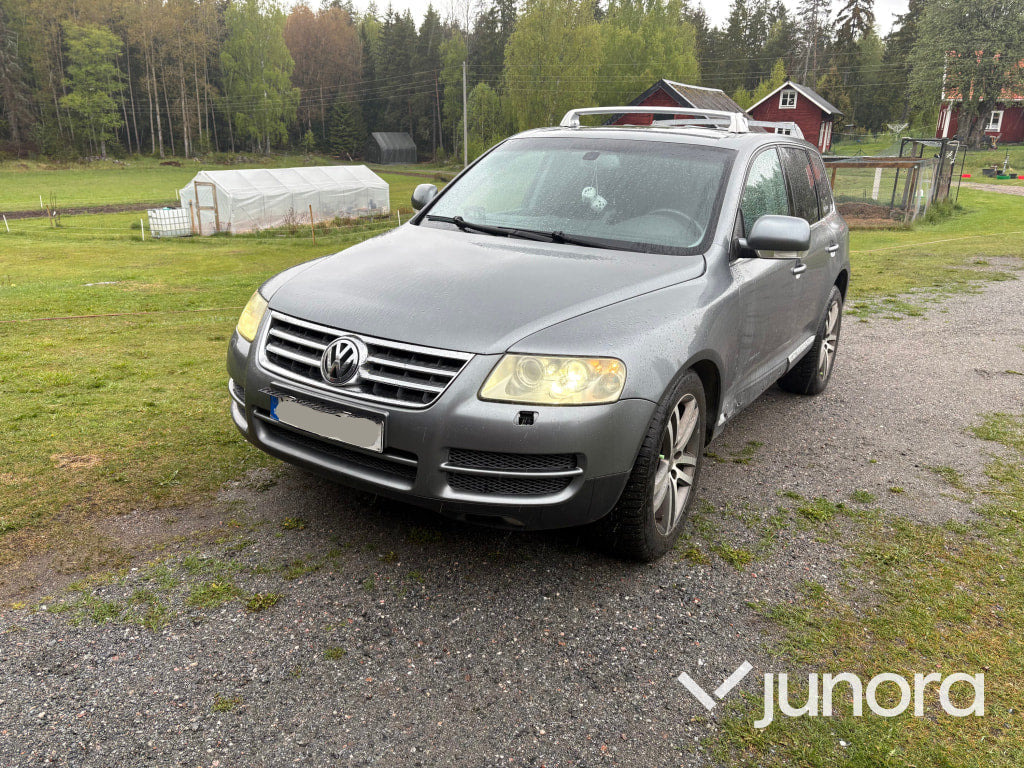 EPA / A-Traktor Volkswagen Touareg V8 - Mobil: gambar 1 EPA / A-Traktor Volkswagen Touareg V8 - Mobil: gambar 1
