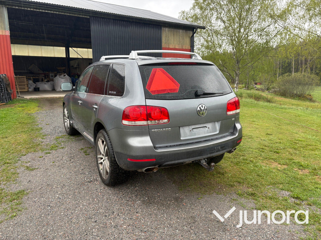 EPA / A-Traktor Volkswagen Touareg V8 - Mobil: gambar 5 EPA / A-Traktor Volkswagen Touareg V8 - Mobil: gambar 5