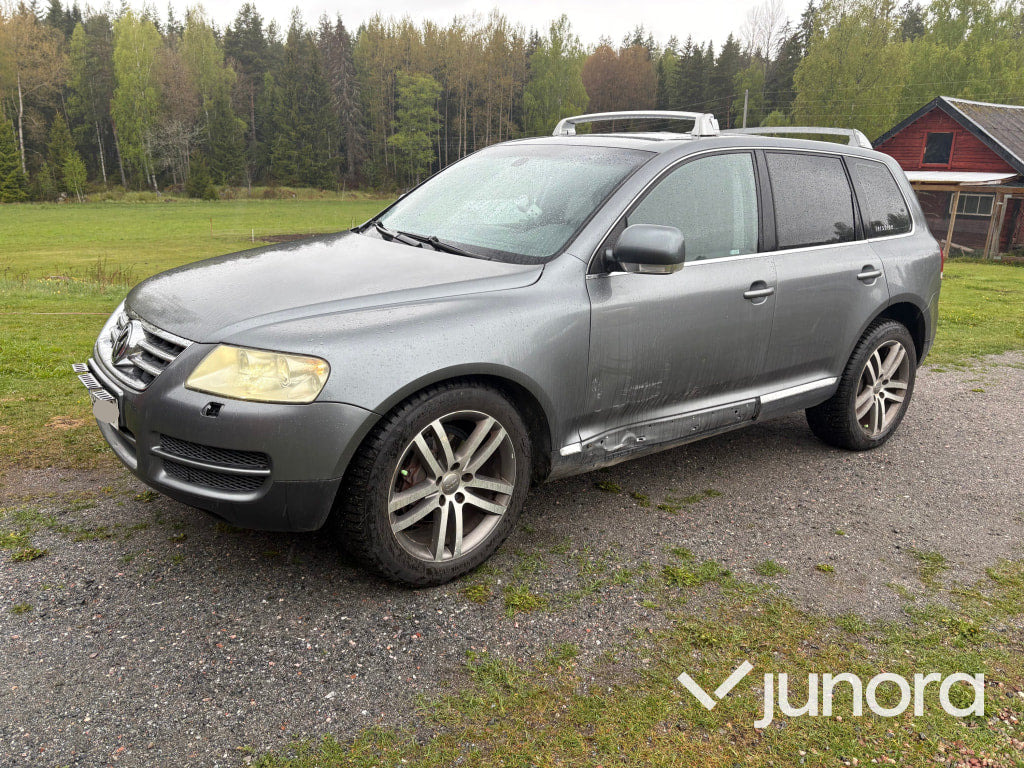 EPA / A-Traktor Volkswagen Touareg V8 - Mobil: gambar 2 EPA / A-Traktor Volkswagen Touareg V8 - Mobil: gambar 2